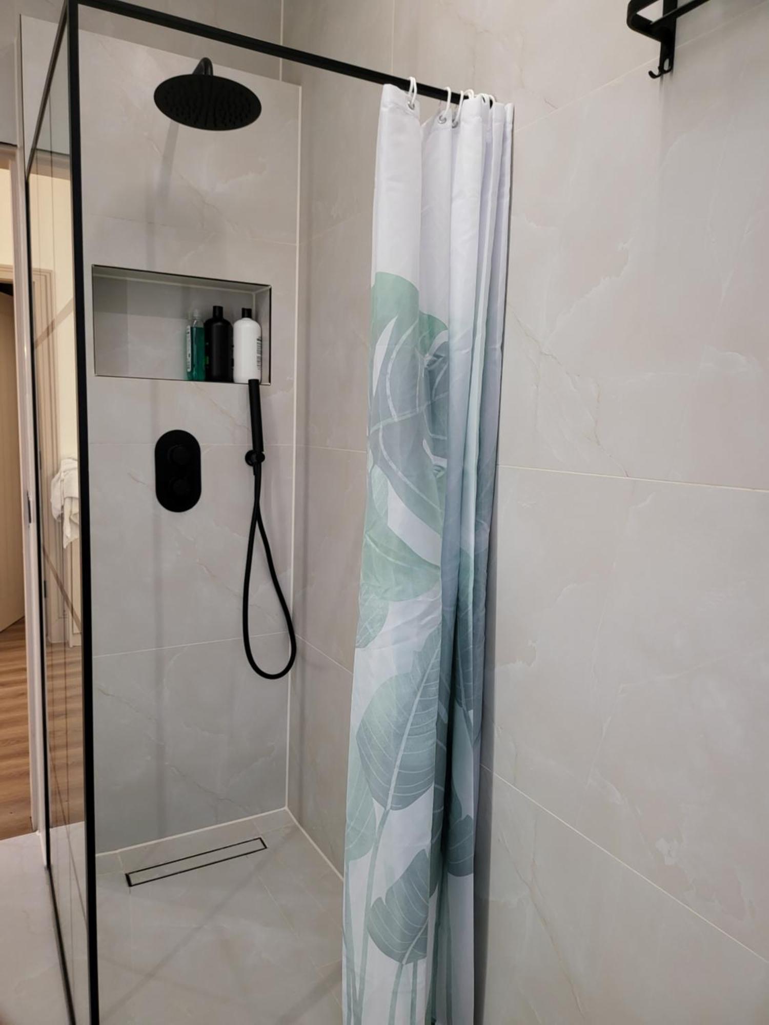 Country Style Modern Self Catering 3 Bedroom Bungalow In Blackpool Exteriör bild