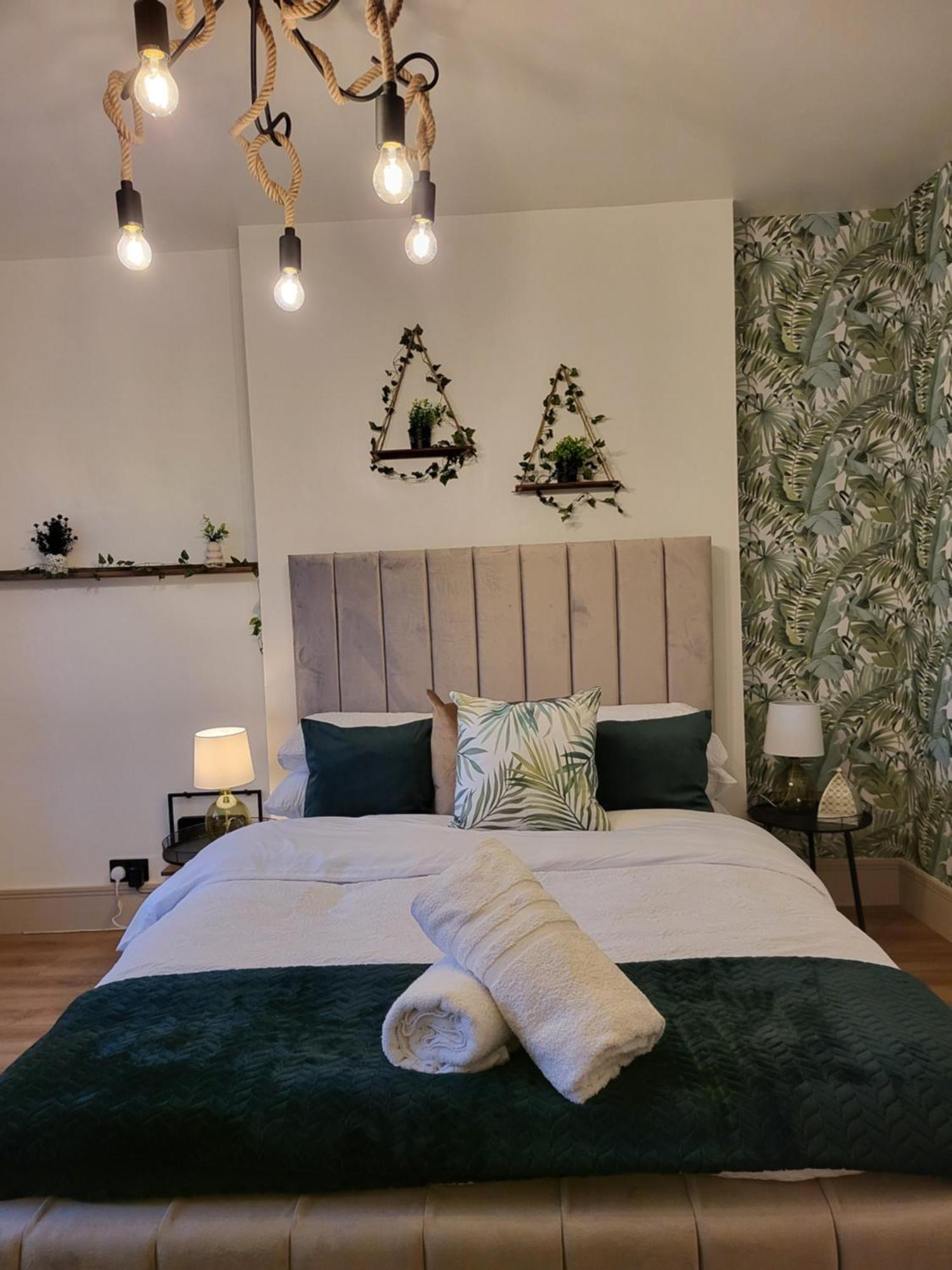 Country Style Modern Self Catering 3 Bedroom Bungalow In Blackpool Exteriör bild
