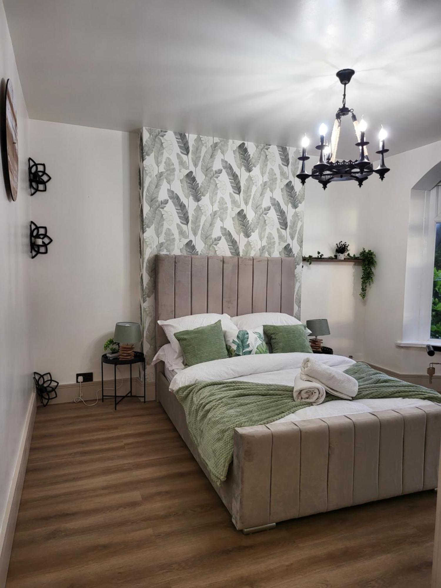 Country Style Modern Self Catering 3 Bedroom Bungalow In Blackpool Exteriör bild