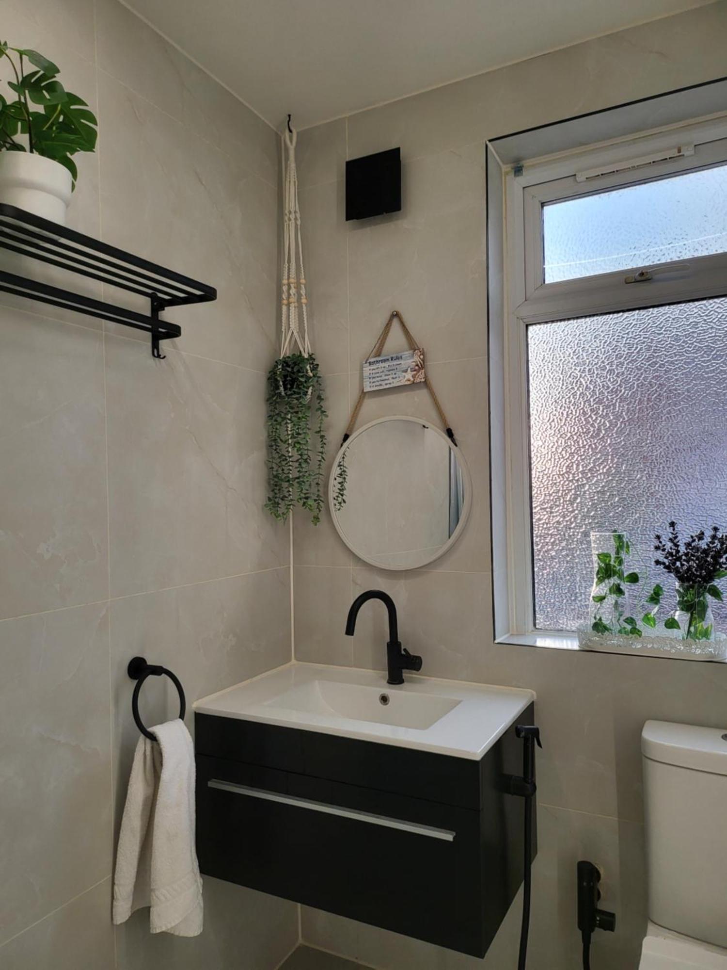Country Style Modern Self Catering 3 Bedroom Bungalow In Blackpool Exteriör bild
