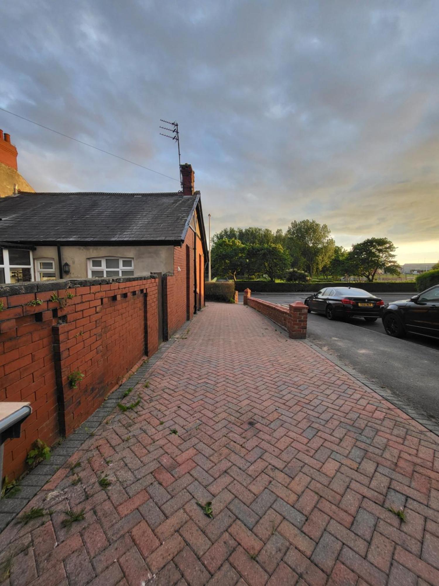Country Style Modern Self Catering 3 Bedroom Bungalow In Blackpool Exteriör bild