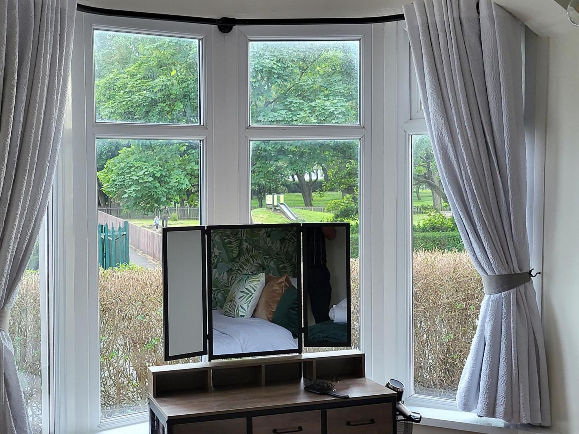 Country Style Modern Self Catering 3 Bedroom Bungalow In Blackpool Exteriör bild